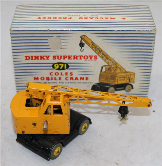 Five boxed Dinky Supertoy models and a boxed Britains Howitzer